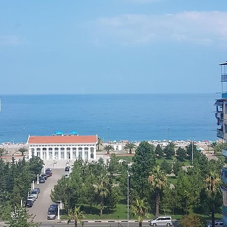Apartment On Khimshiashvili 11A Batumi Luaran gambar