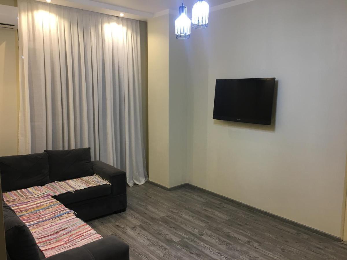 Apartment On Khimshiashvili 11A Batumi Luaran gambar