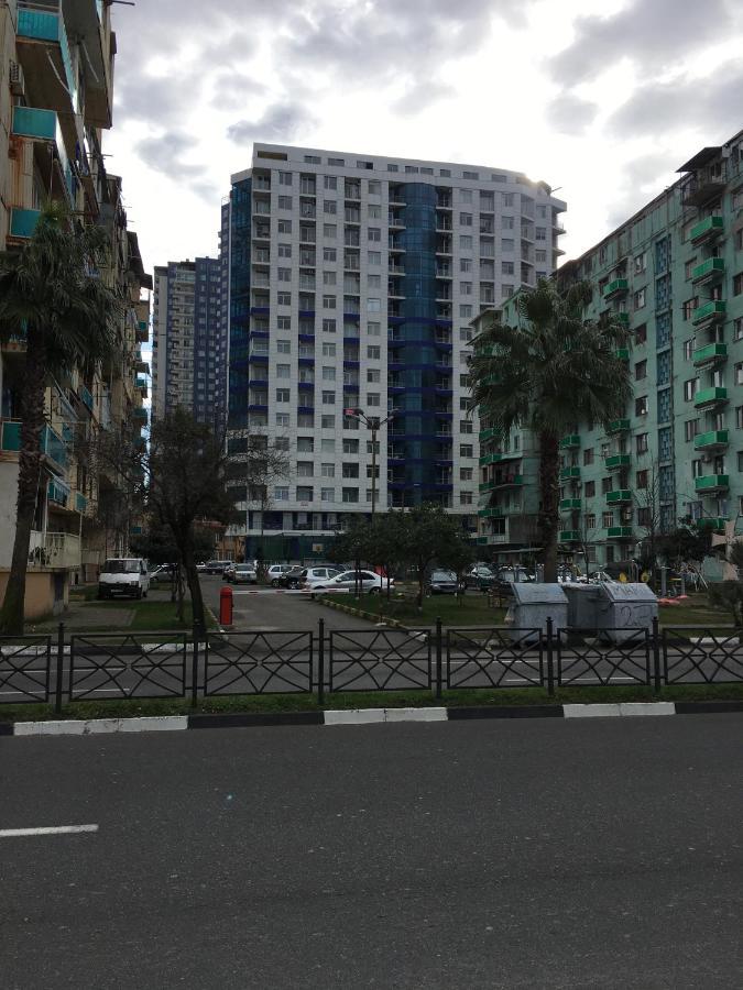 Apartment On Khimshiashvili 11A Batumi Luaran gambar